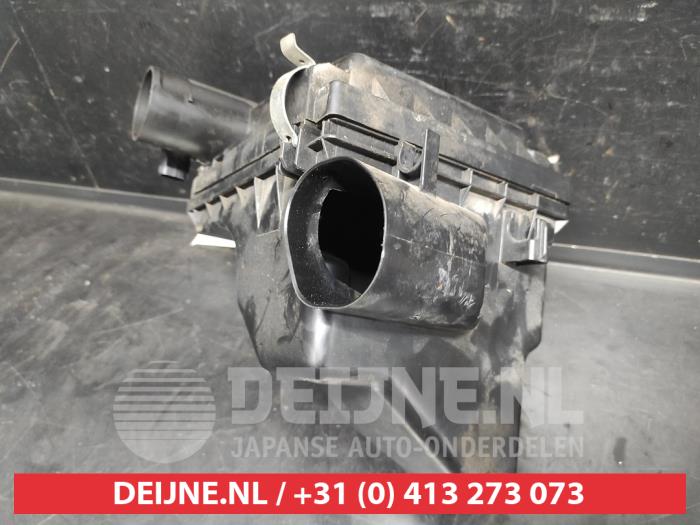 Toyota Prius Air box O734463