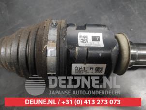 Toyota Prius Front drive shaft, right O734503 photo 2