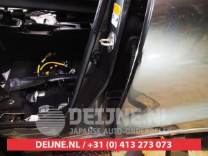 Suzuki Swift Tür 4-türig links hinten O734531 foto 3
