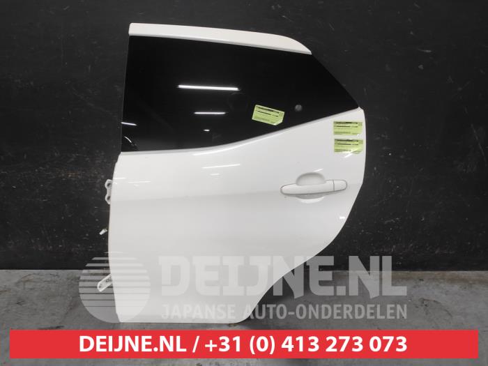 Toyota Aygo Tür 4-türig links hinten O734551