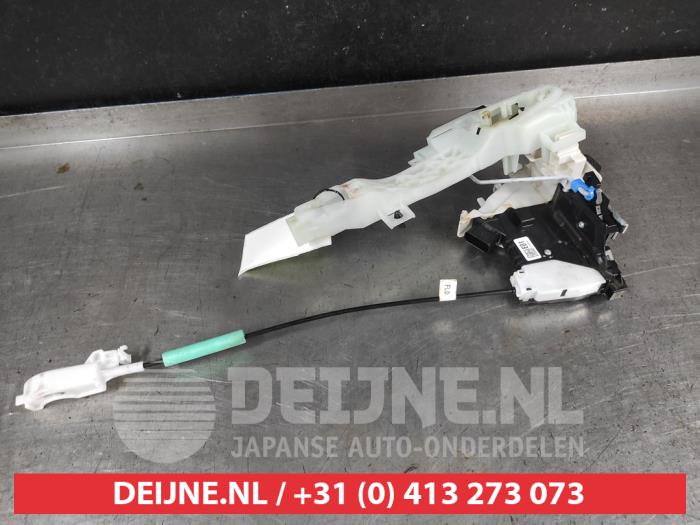 Hyundai Kona Türschlossmechanik 4-türig links vorne O734628