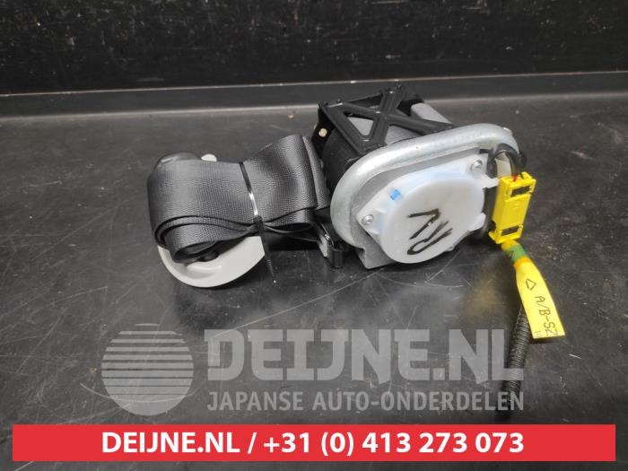 Honda CR-Z Front seatbelt, right O734678