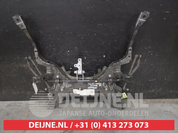 Toyota Yaris Subframe O734719