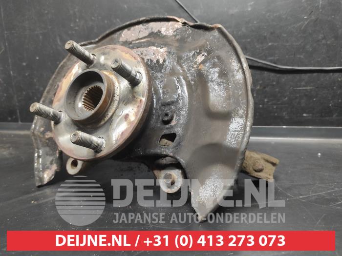 Toyota Yaris Achsschenkel rechts vorne O734788
