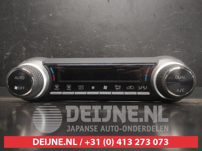 Toyota Rav-4 Heater control panel O734778