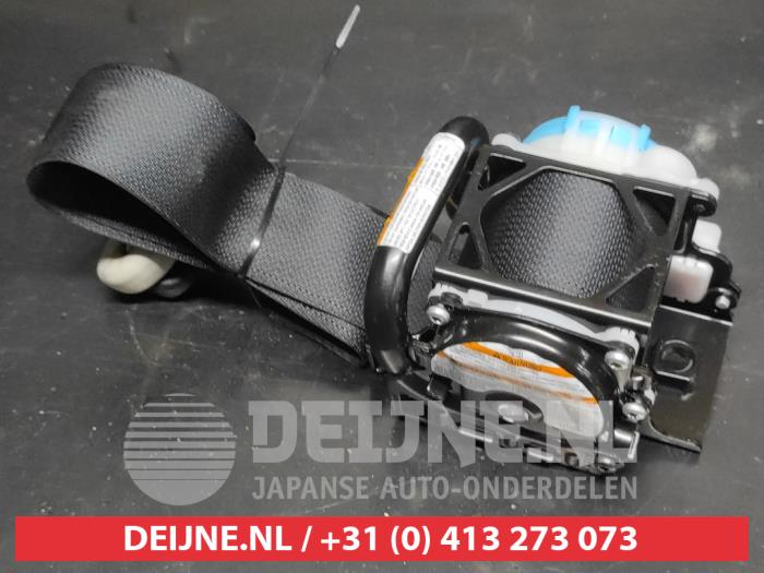 Suzuki Swift Sicherheitsgurt rechts vorne O734891