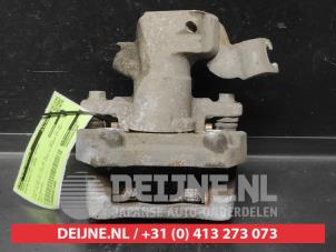 Suzuki Swift Remklauw (Tang) links-achter O734898 foto 3