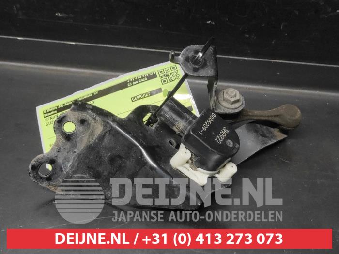 Suzuki Swift Xenon Höhenregler O734905