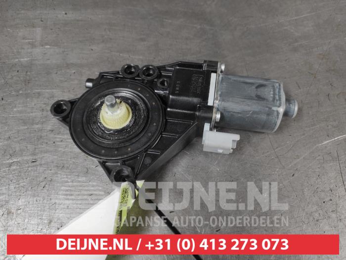 Hyundai I30 Raammotor Portier O734940
