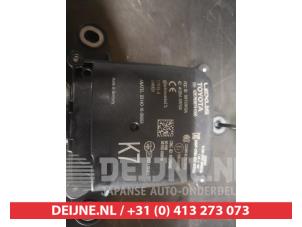 Toyota Yaris Dode hoek sensor O735002 foto 3