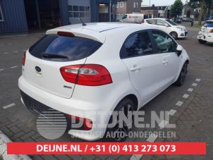 Kia Rio Tailgate O735021 photo 2