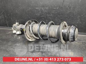 Toyota Yaris Stoßdämpferstrebe rechts vorne O735049 foto 3