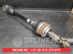 Toyota Yaris Front drive shaft, left O735050 photo 3