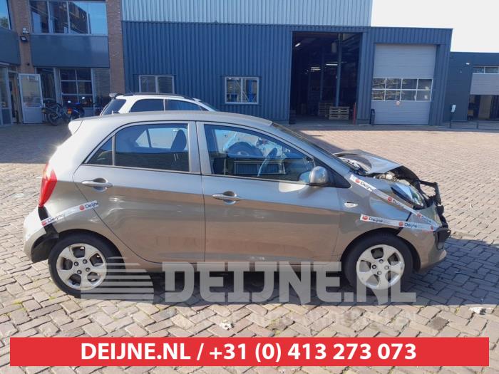 Kia Picanto Portierruit 4Deurs rechts-achter O735146
