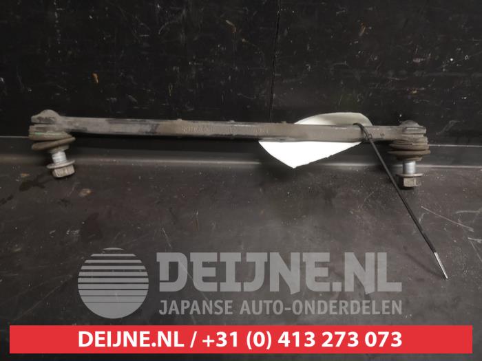 Toyota Aygo X Anti-roll bar guide O735163