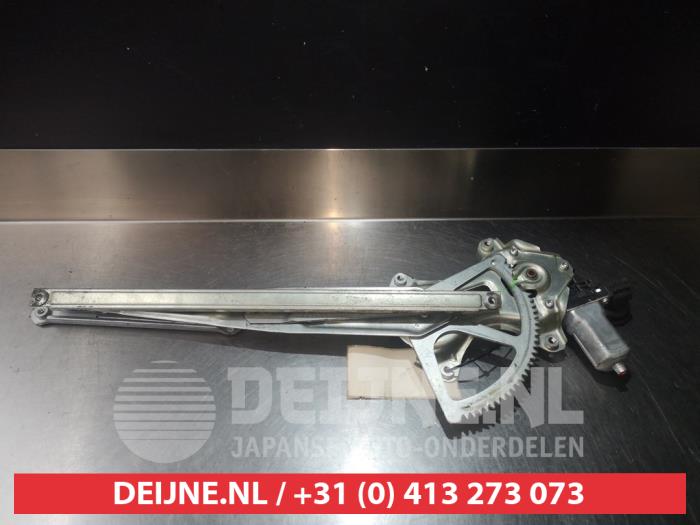 Toyota Prius Ruitmechaniek 4Deurs links-achter O290895