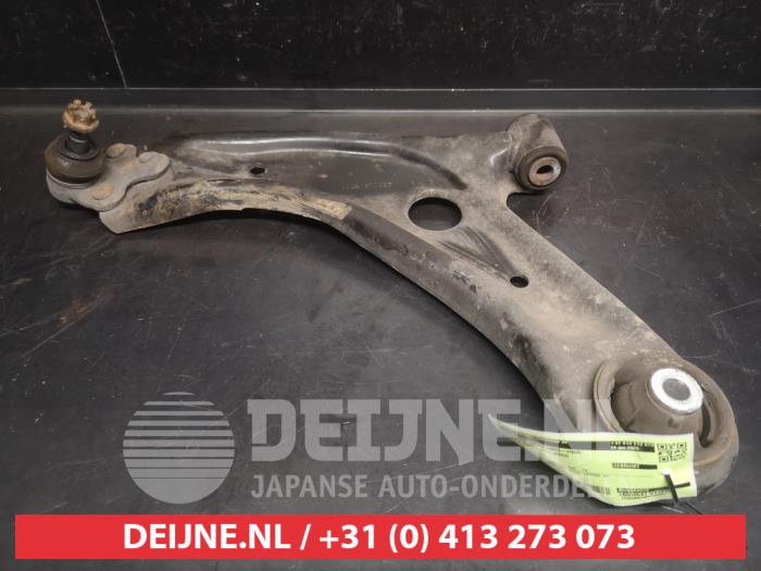 Toyota Aygo X Querlenker unten links vorne O735177