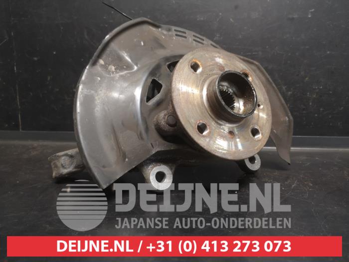 Toyota Aygo X Fusee links-voor O735178
