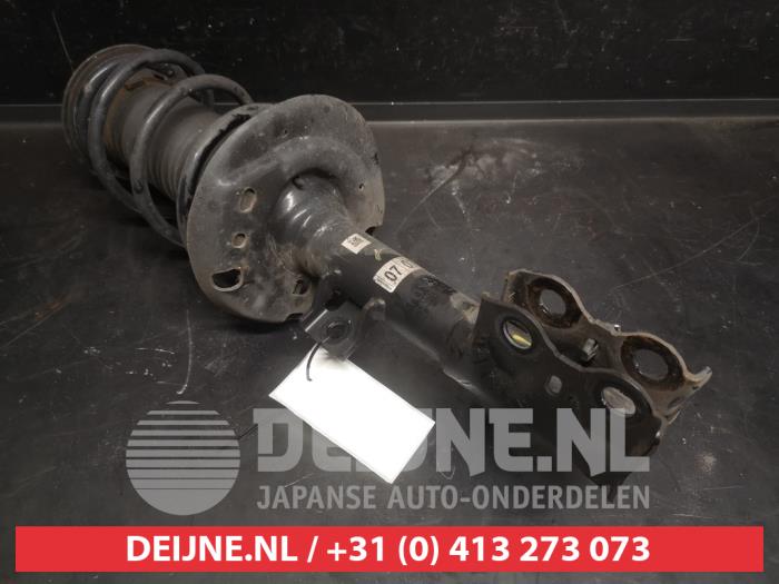 Toyota Aygo X Front shock absorber rod, left O735179
