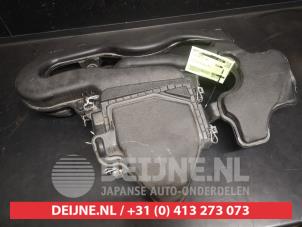 Toyota Aygo X Air box O735182 photo 2