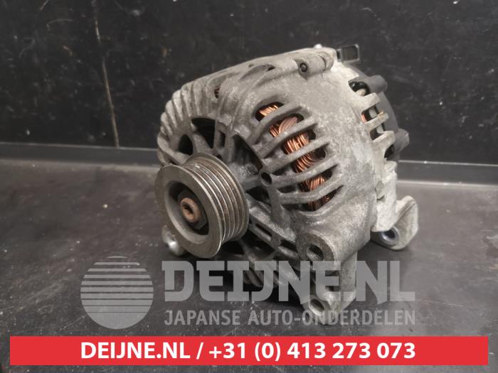 Gebruikte Dynamo Toyota Avensis Wagon (T27) 1.6 16V D-4D Prijs op aanvraag aangeboden door V.Deijne Jap.Auto-onderdelen BV