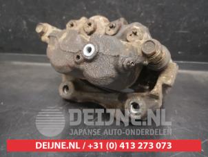 Lexus IS Front brake calliper, left O735258 photo 2