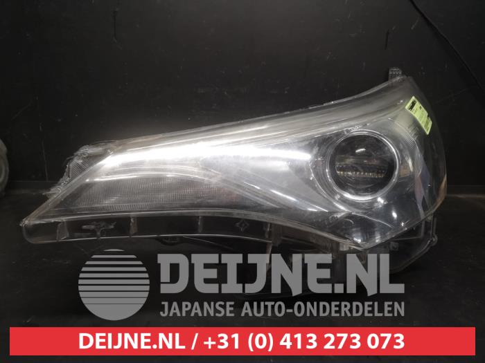 Toyota Avensis Koplamp links O735312