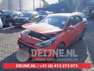 Hyundai I20 Kotflügel links vorne O735338 foto 2