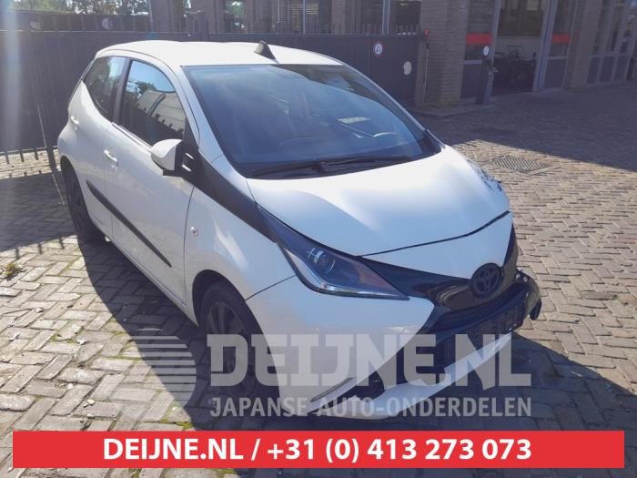 Toyota Aygo Tageslicht rechts O735439