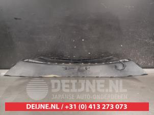 Toyota Avensis Bumperdeel midden-voor O735444 foto 2