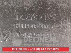 Toyota Avensis Bumperdeel midden-voor O735444 foto 3