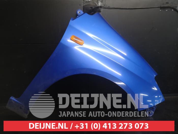 Daihatsu Cuore Kotflügel rechts vorne O735532