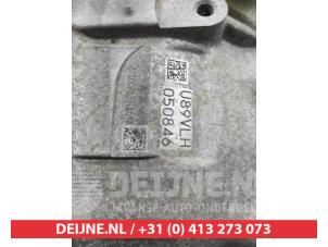 Kia Stonic Getriebe O735632 foto 2