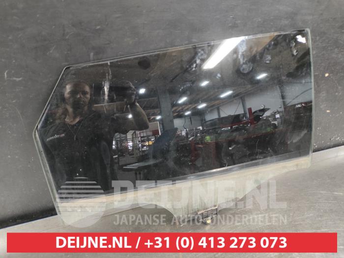 Hyundai Tucson Türscheibe 4-türig rechts hinten O735666