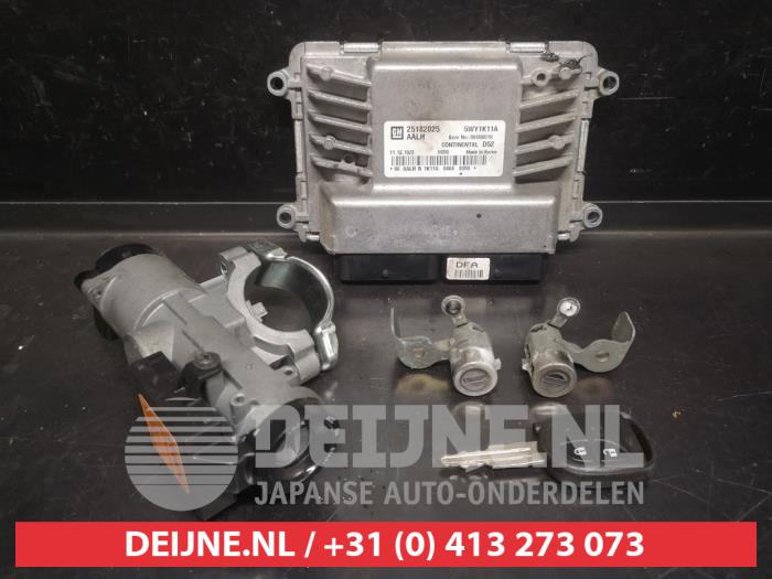 Chevrolet Spark Set of cylinder locks (complete) O735691