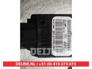 Kia Rio Airbag-Sensor O334430 foto 4