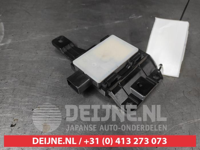 Kia Niro Dode hoek sensor O735747