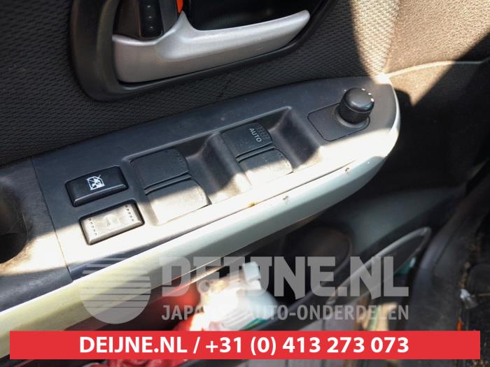 Suzuki Grand Vitara Kombischalter Fenster O735835