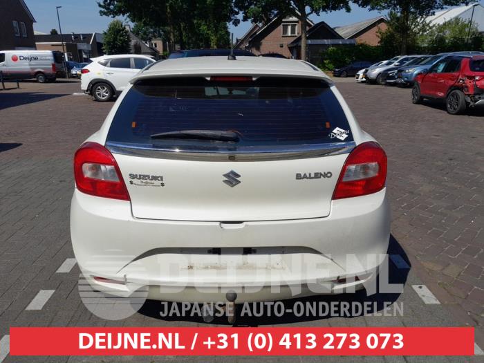 Suzuki Baleno Heckklappe O735925