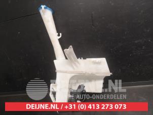 Hyundai I20 Scheibensprüherpumpe vorne O735961 foto 3