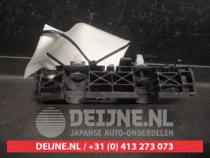 Hyundai I20 Front bumper bracket, right O736000 photo 2