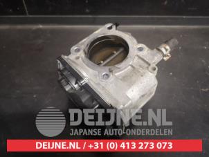 Toyota Auris Drosselklappengehäuse O736100 foto 2