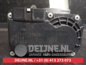 Toyota Auris Drosselklappengehäuse O736100 foto 3