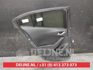 Mazda 3 Tür 4-türig links hinten O736160 foto 2