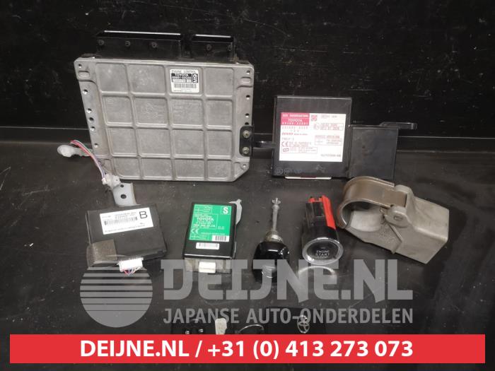 Toyota Rav-4 Kontaktslot+Sleutel O736180