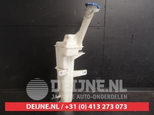 Kia Picanto Front windscreen washer reservoir O736186 photo 2
