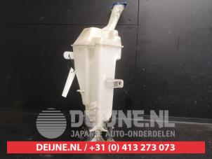 Kia Picanto Front windscreen washer reservoir O736186 photo 3