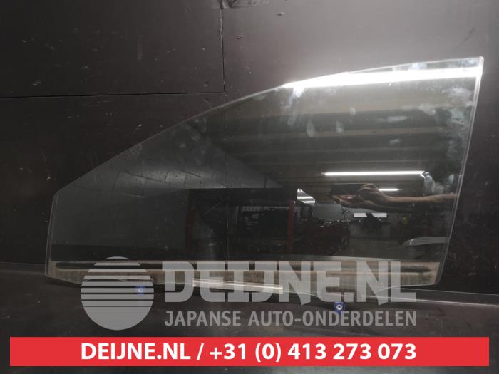 Toyota Auris Türscheibe 4-türig links vorne O736268