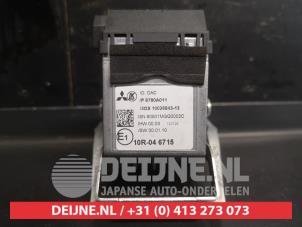 Mitsubishi Outlander Front camera O736309 photo 3