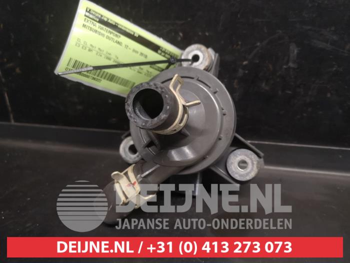 Mitsubishi Outlander Zusätzliche Wasserpumpe O736322